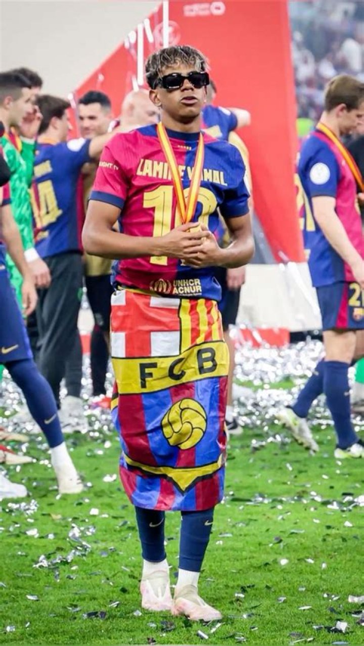 Discover Lamine Yamal's Annual Salary: Unveiling The Football Star's Earnings