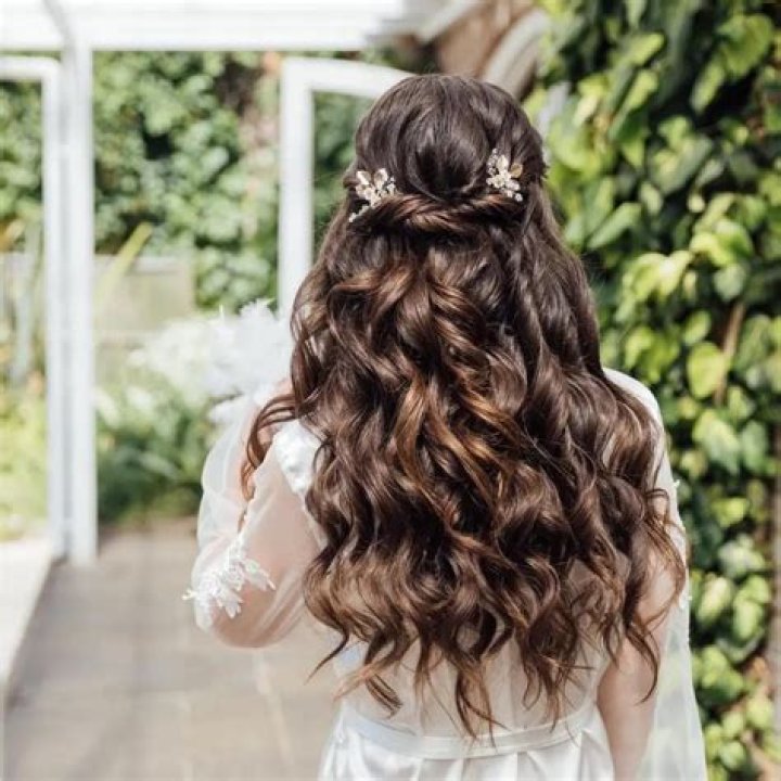 Exemplary Wedding Hair Styles For The Perfect Bridal Look