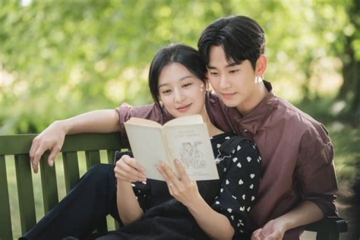 Experience Love With Kim Soo Hyun: The Ultimate Guide To His Romantic Charms