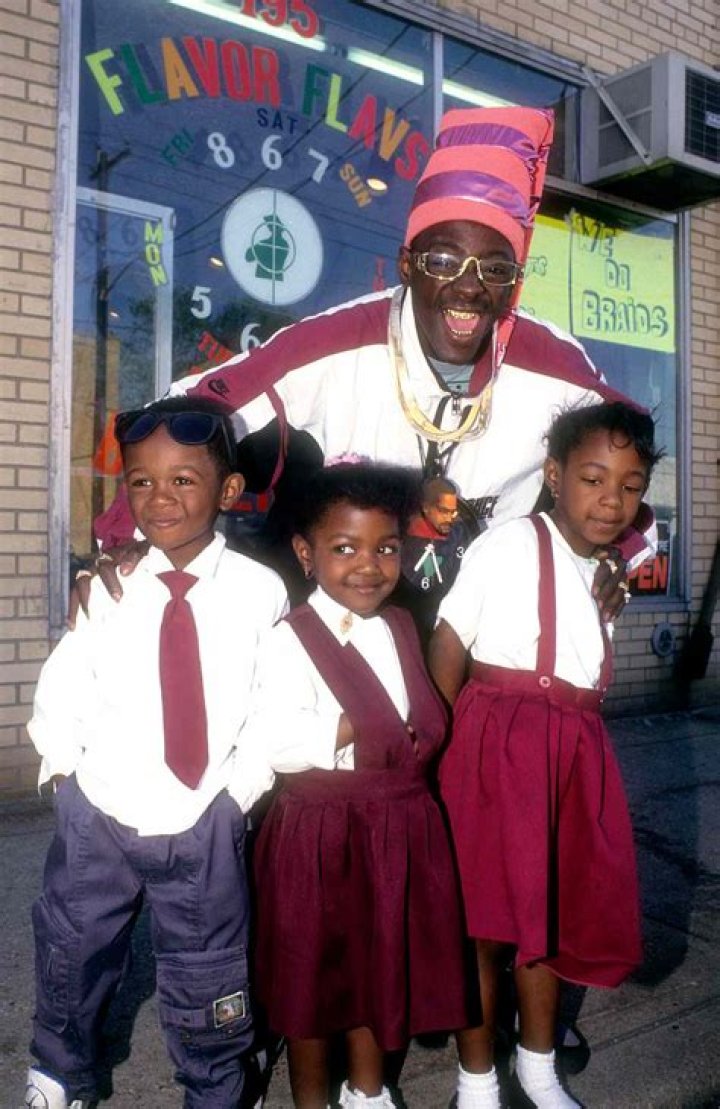 Flavor Flav's Children: A Guide To His Family Life