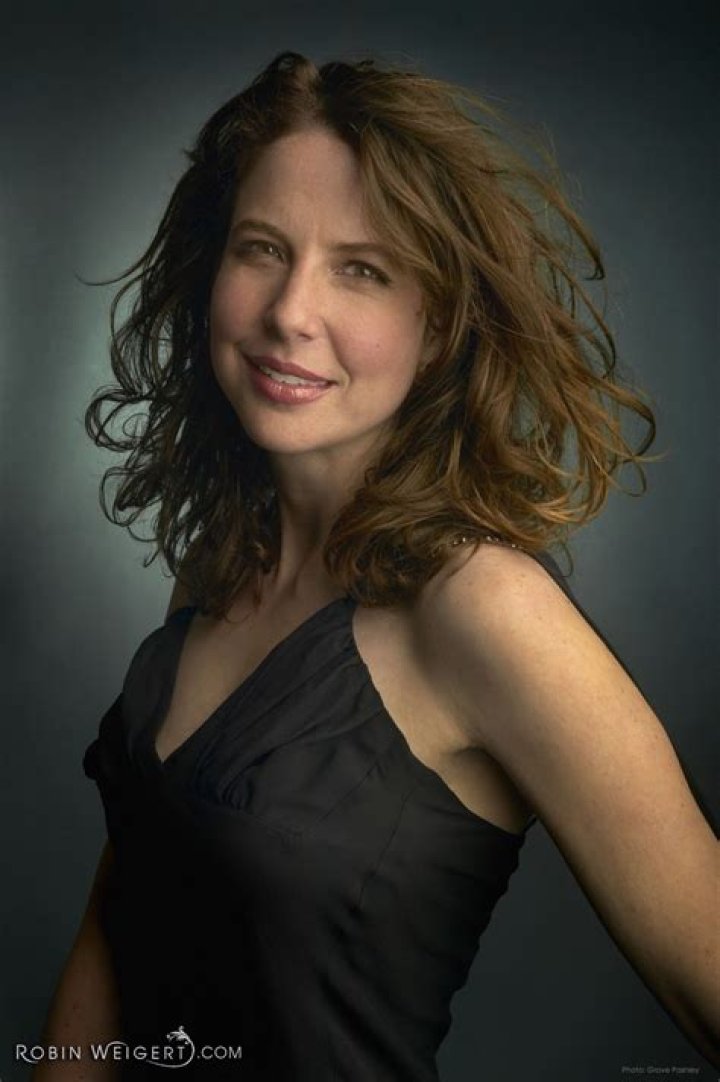 Robin Weigert: Uncovering The Versatile Actress