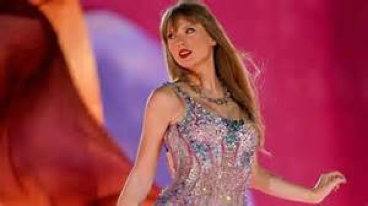 Taylor Swift's Parental Reunion: The Remarriage Timeline