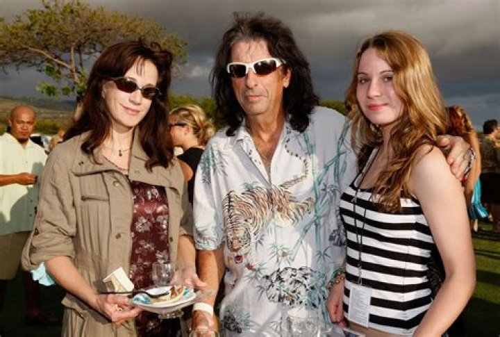 The Intriguing Lineage Of Alice Cooper: Uncovering His Children's Identities