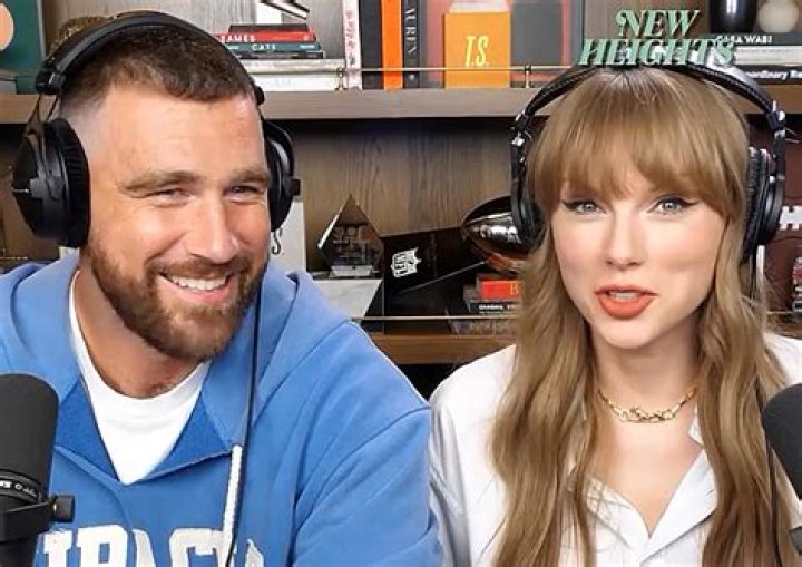 The Latest On Taylor Swift's Parents' Surprising Remarriage