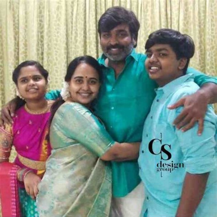 Vijay Sethupathi: An Inside Look At His Parents And Family